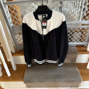 Nike fleece jacket